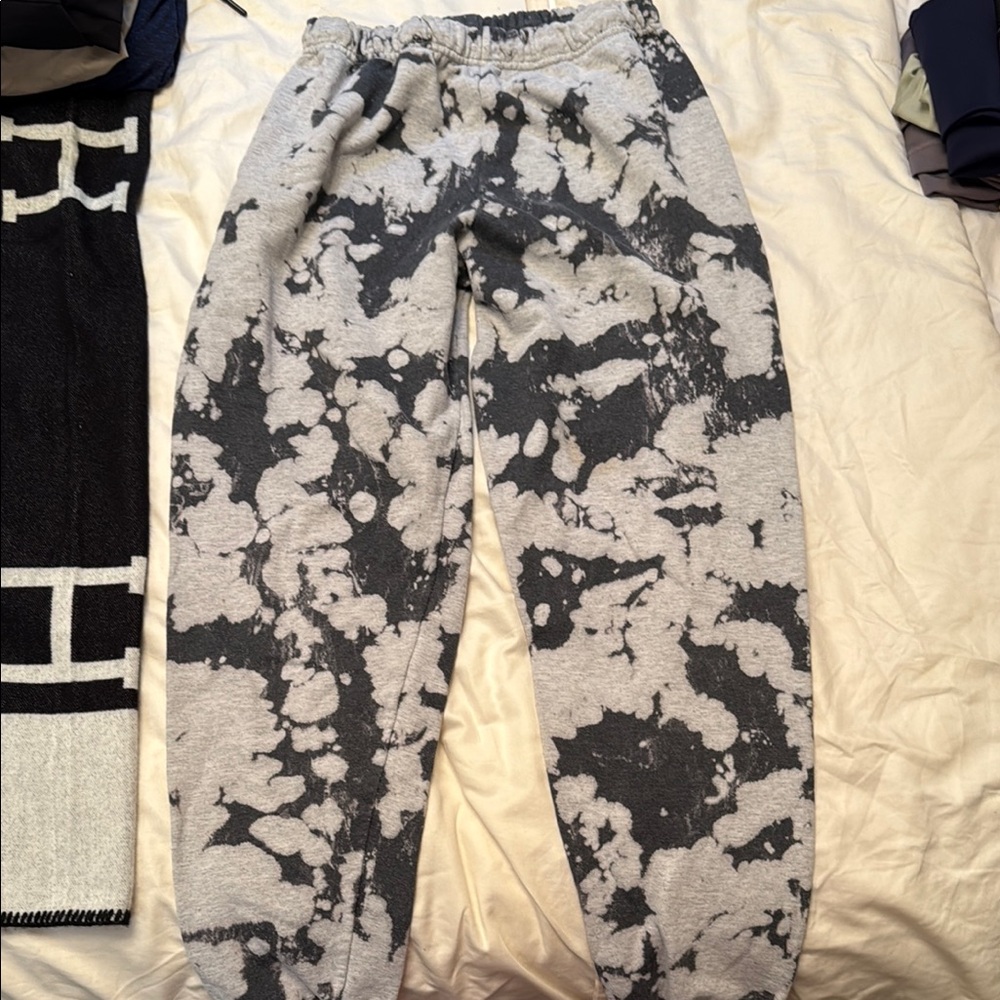 Stylish Gray tie dye Bottoms
